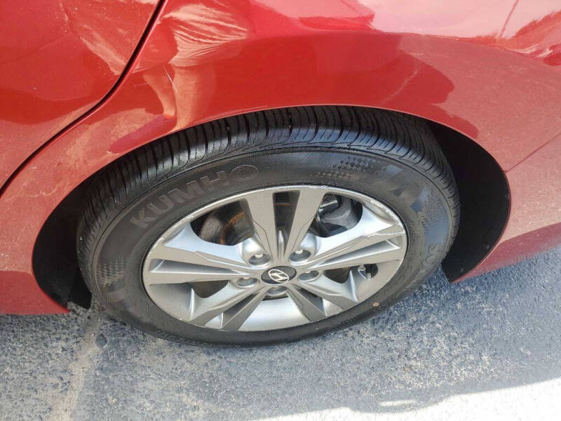 2018 Hyundai Elantra