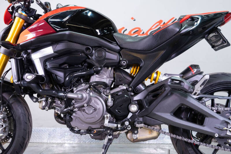 2023 Ducati Monster SP