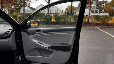 2015 Hyundai Accent GS