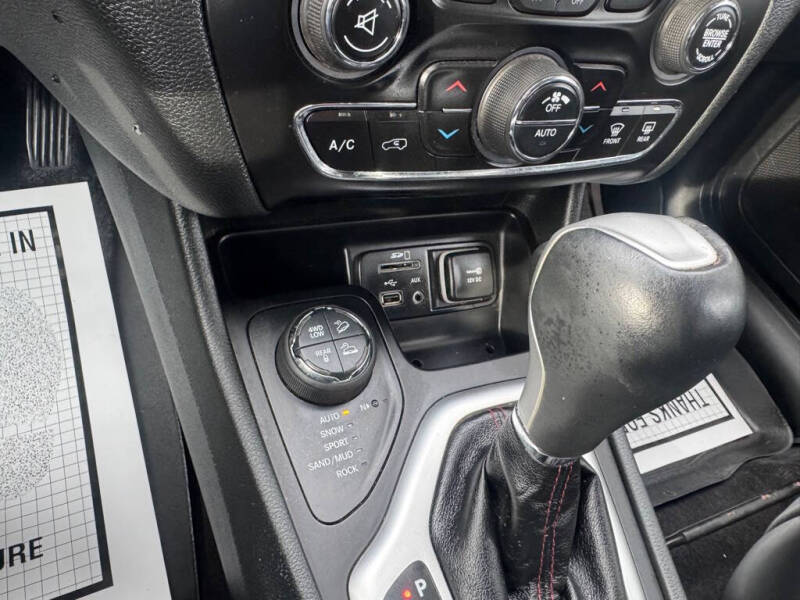 2015 Jeep Cherokee Trailhawk