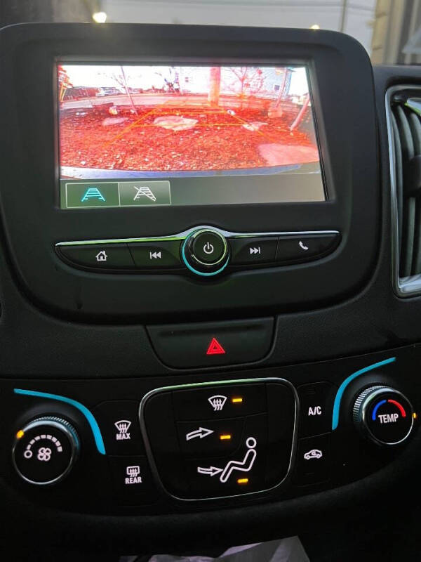 2017 Chevrolet Malibu LT