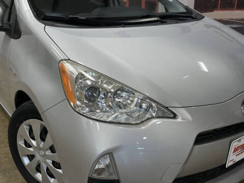 2014 Toyota Prius c Four