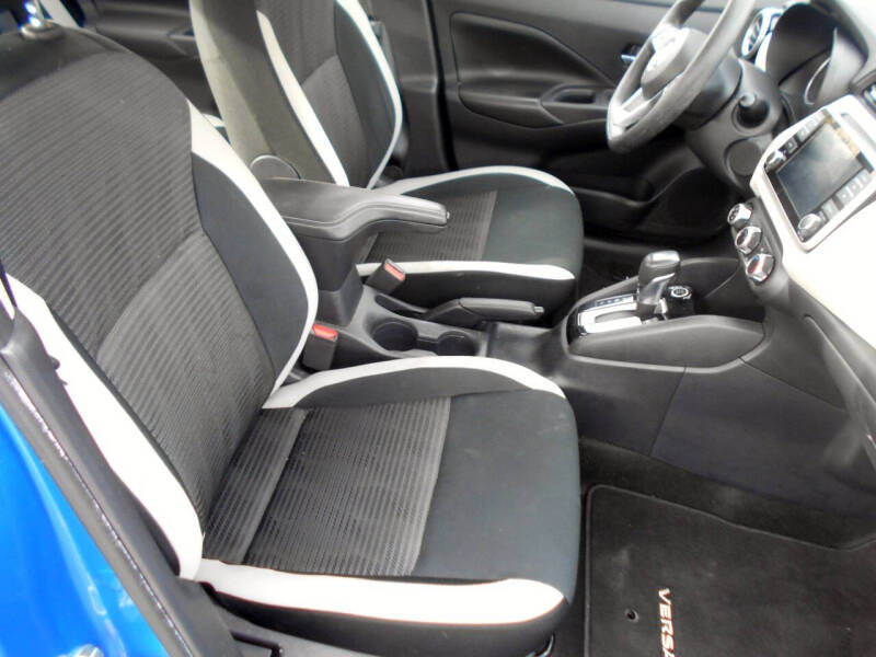 2020 Nissan Versa SV