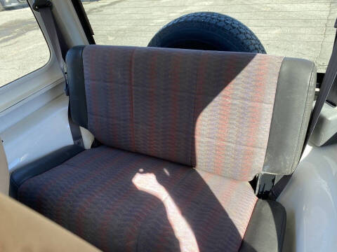 2001 Jeep Wrangler Sahara