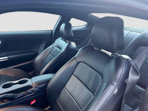 2021 Ford Mustang EcoBoost Premium