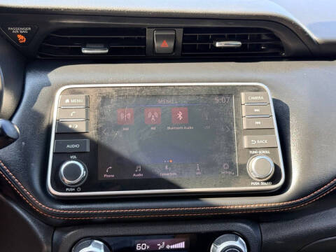 2019 Nissan Kicks SR