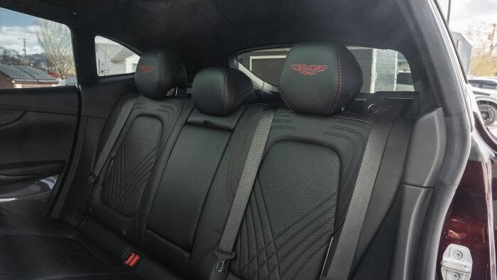 2021 Aston Martin DBX