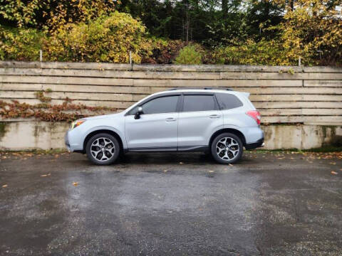 2014 Subaru Forester 2.0XT Touring