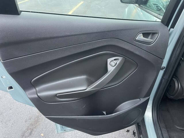 2013 Ford C-MAX Hybrid SE