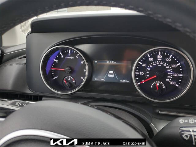 2023 Kia Carnival