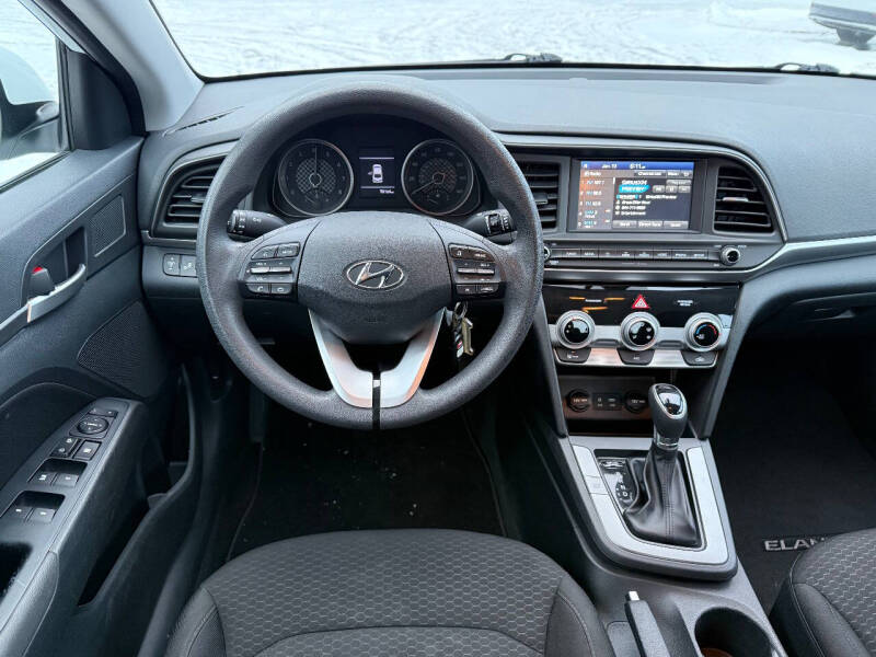 2019 Hyundai Elantra SEL