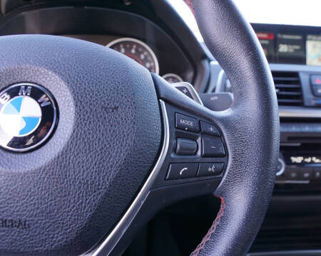 2018 BMW 3 Series 330i xDrive