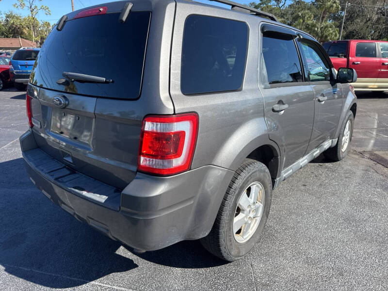 2011 Ford Escape XLT