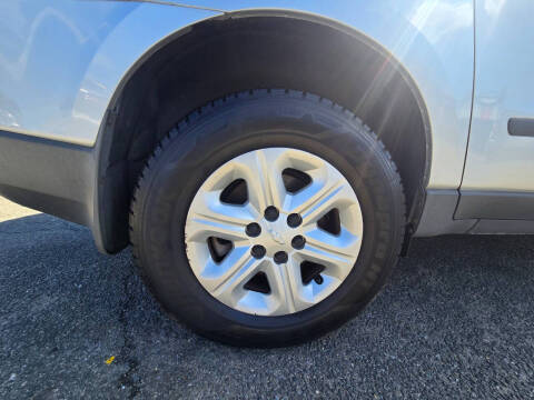 2012 Chevrolet Traverse LS