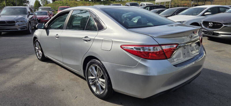 2016 Toyota Camry LE