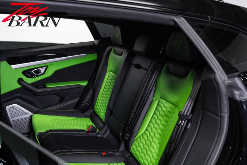 2022 Lamborghini Urus