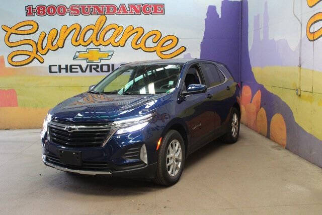 Used 2022 Chevrolet Equinox LT with VIN 2GNAXKEVXN6136495 for sale in Grand Ledge, MI