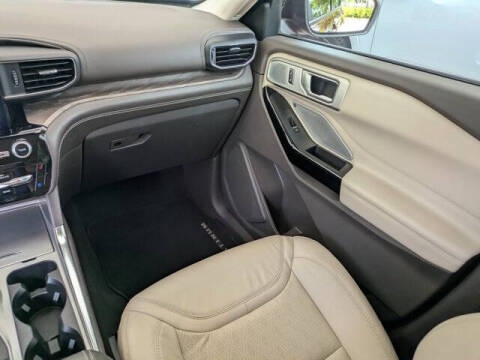 2022 Ford Explorer Platinum