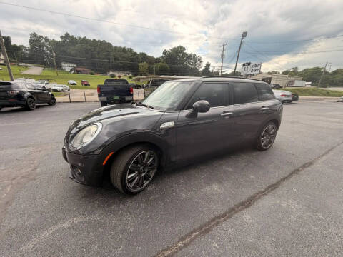 2017 MINI Clubman Cooper S