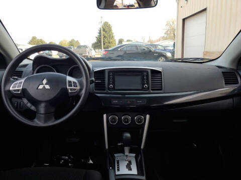 2017 Mitsubishi Lancer SE