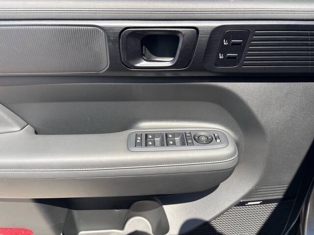 2024 Hyundai Santa Fe 27