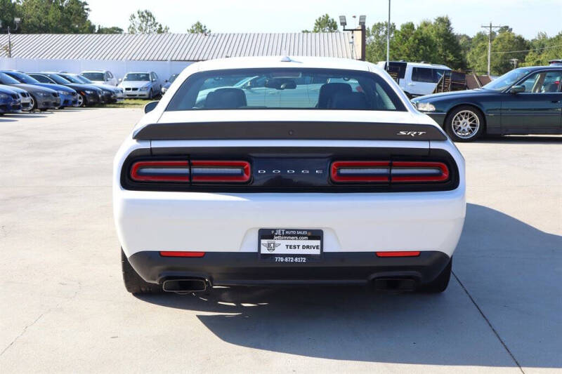 2016 Dodge Challenger SRT Hellcat