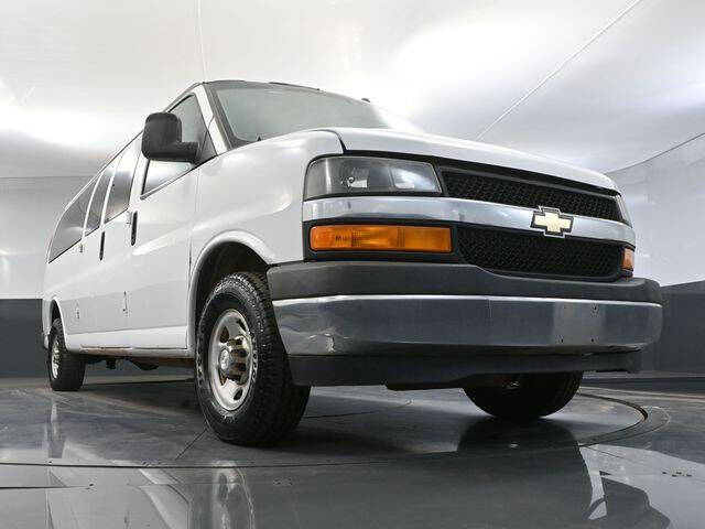 2017 Chevrolet Express LT 3500