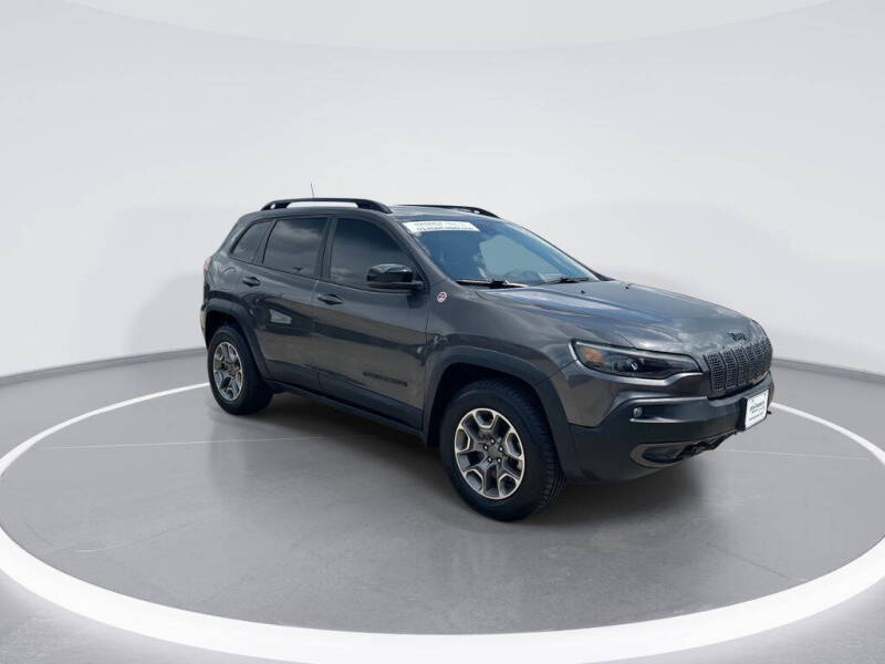 2023 Jeep Cherokee Trailhawk