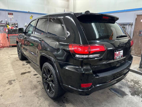 2017 Jeep Grand Cherokee Altitude