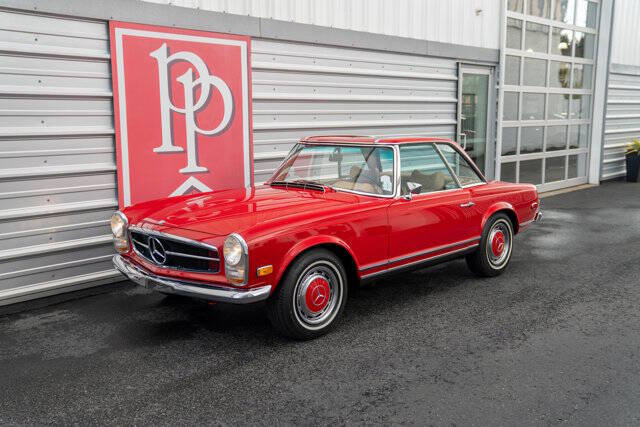 1969 Mercedes-Benz 280-Class 38