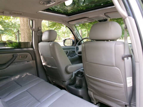 2003 Toyota Sequoia SR5