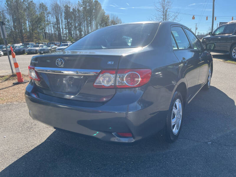 2011 Toyota Corolla LE