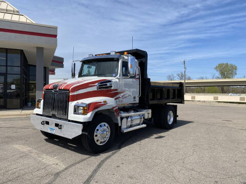 2017 Western Star 4700 SF