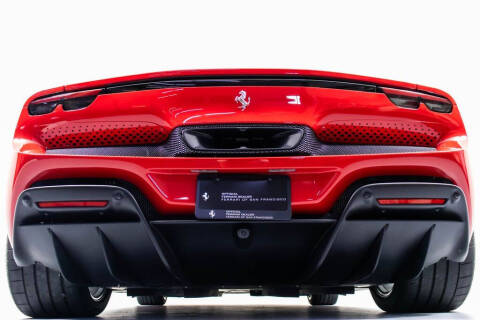 2024 Ferrari 296 GTS
