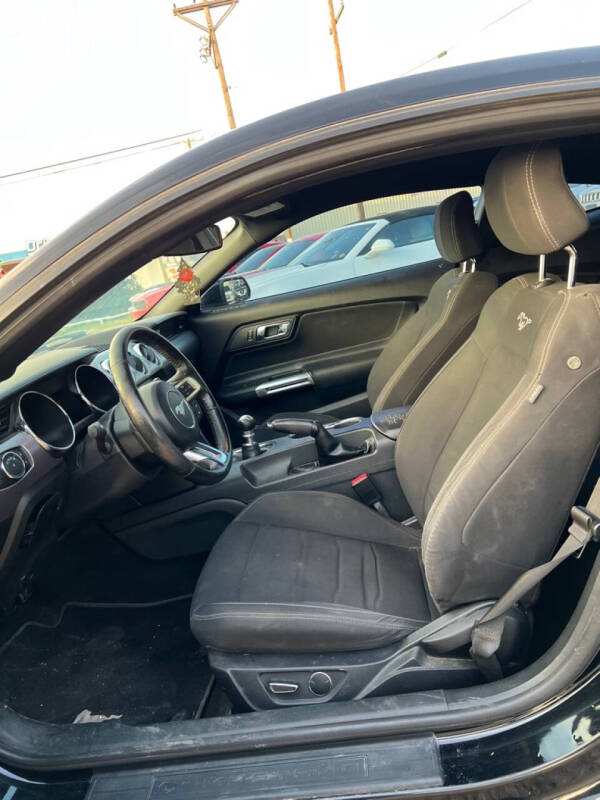 2017 Ford Mustang EcoBoost