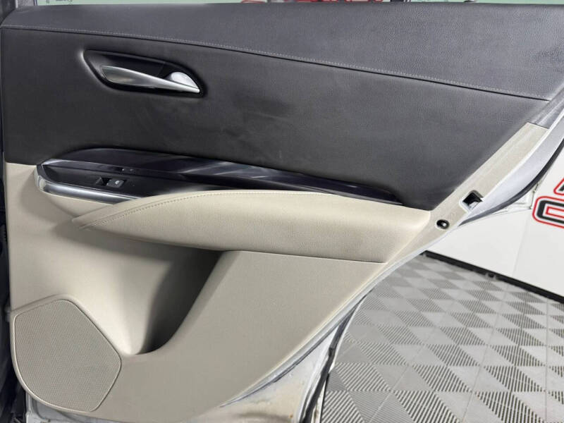 2021 Cadillac XT4 Luxury
