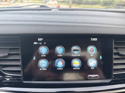 2018 Buick Regal TourX Essence