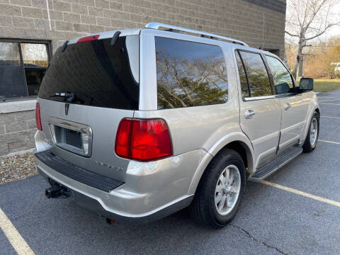 2004 Lincoln Navigator Luxury