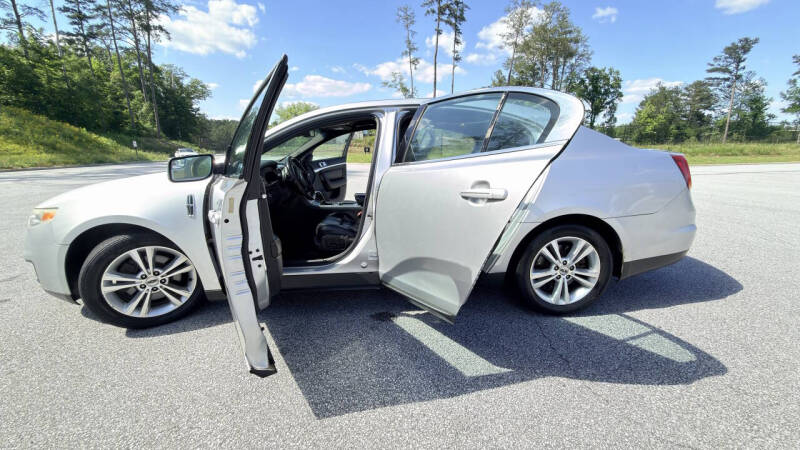 2010 Lincoln MKS