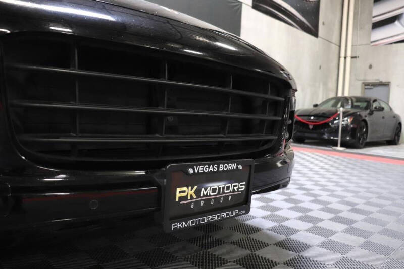 2017 Porsche Cayenne GTS