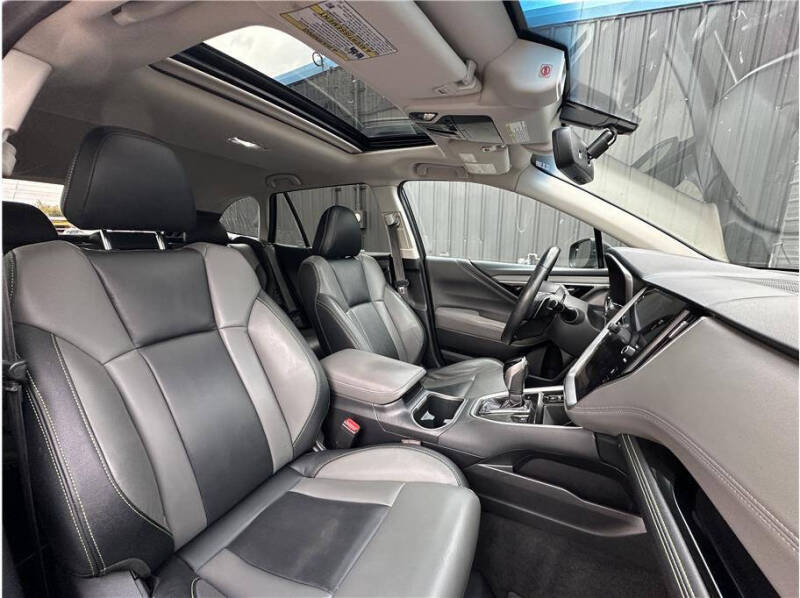 2020 Subaru Outback Onyx Edition XT