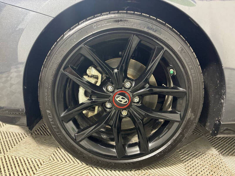 2020 Hyundai Veloster Turbo R-Spec