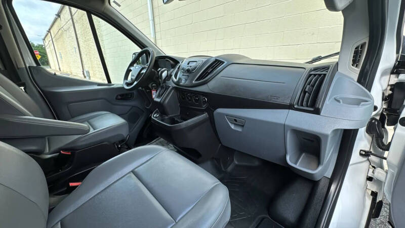 2019 Ford Transit 250