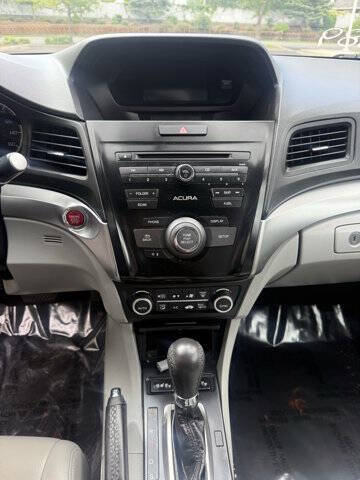 2017 Acura ILX