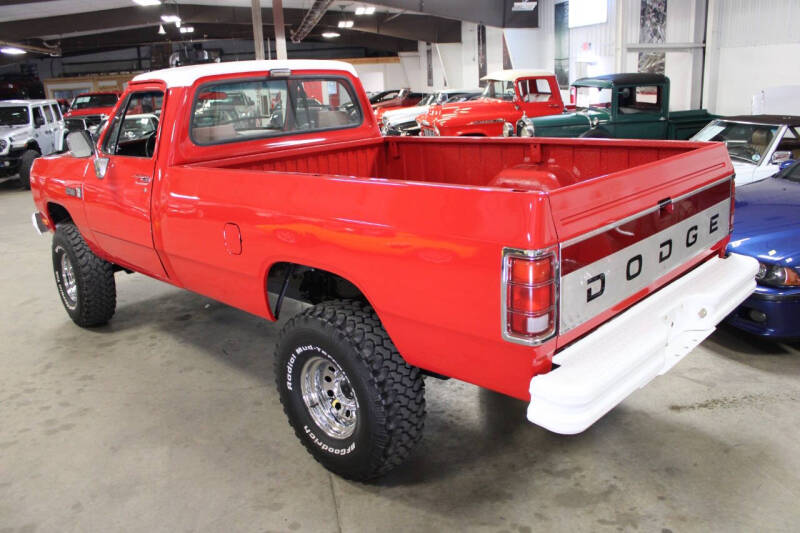 1989 Dodge D150 Pickup