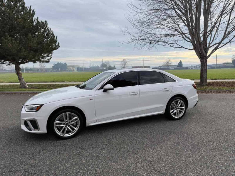 2020 Audi A4 quattro Premium Plus 45 TFSI