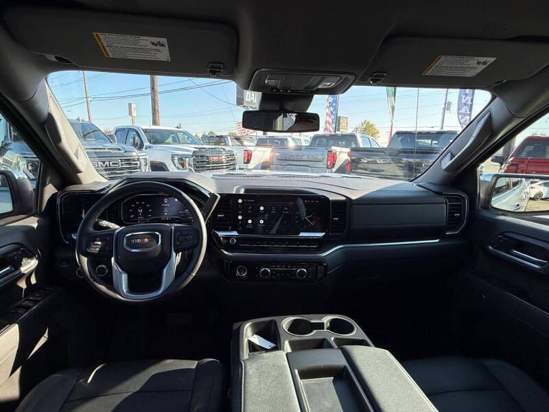 2022 GMC Sierra 1500 SLT