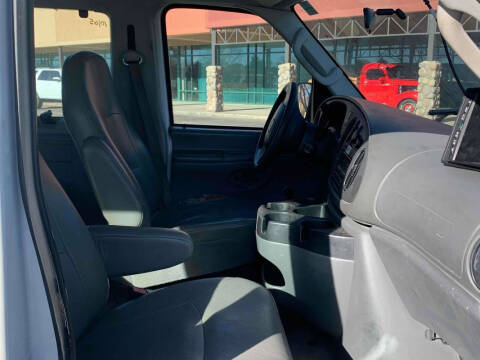 2008 Ford E-Series E-350 SD XL