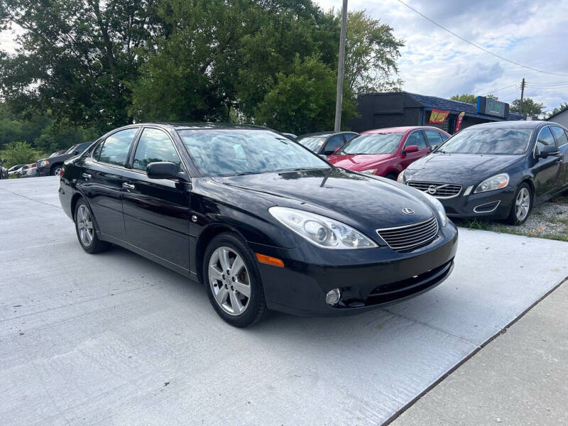 2006 Lexus ES 330 for sale at Dutch and Dillon Car Sales in Lee's Summit MO