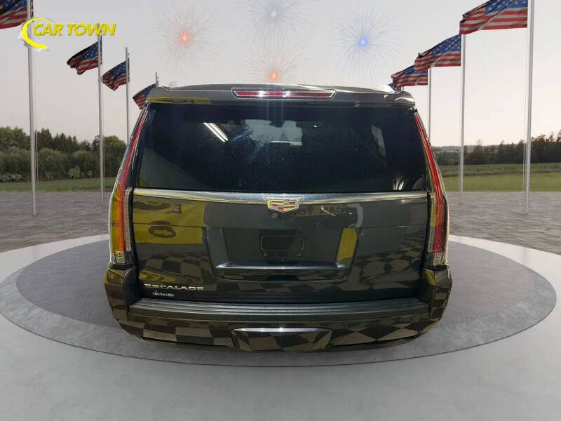 2016 Cadillac Escalade ESV Platinum